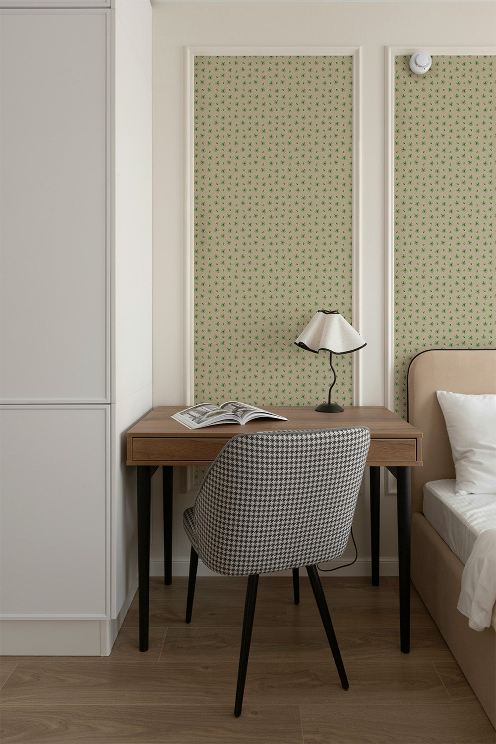 Lucky Clover | Beige