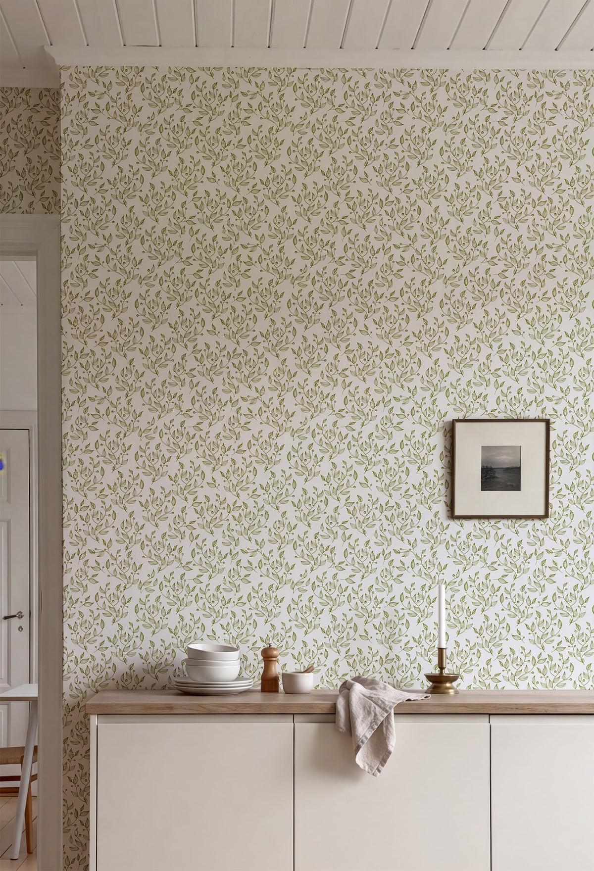Minimalist Leaves | Olive Green