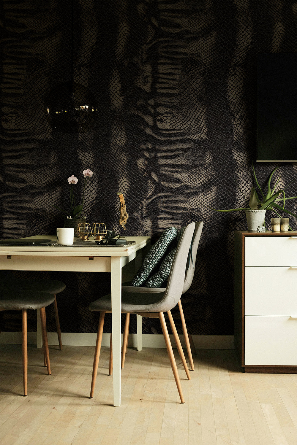 Snake Skin | Black
