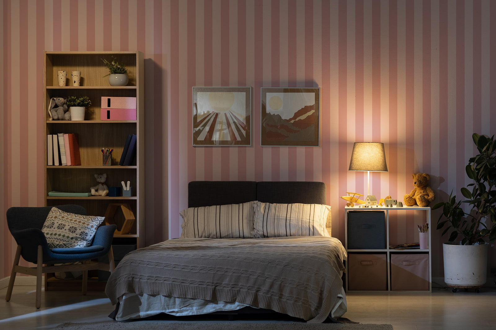 Symmetrical Stripes | Dusty Pink