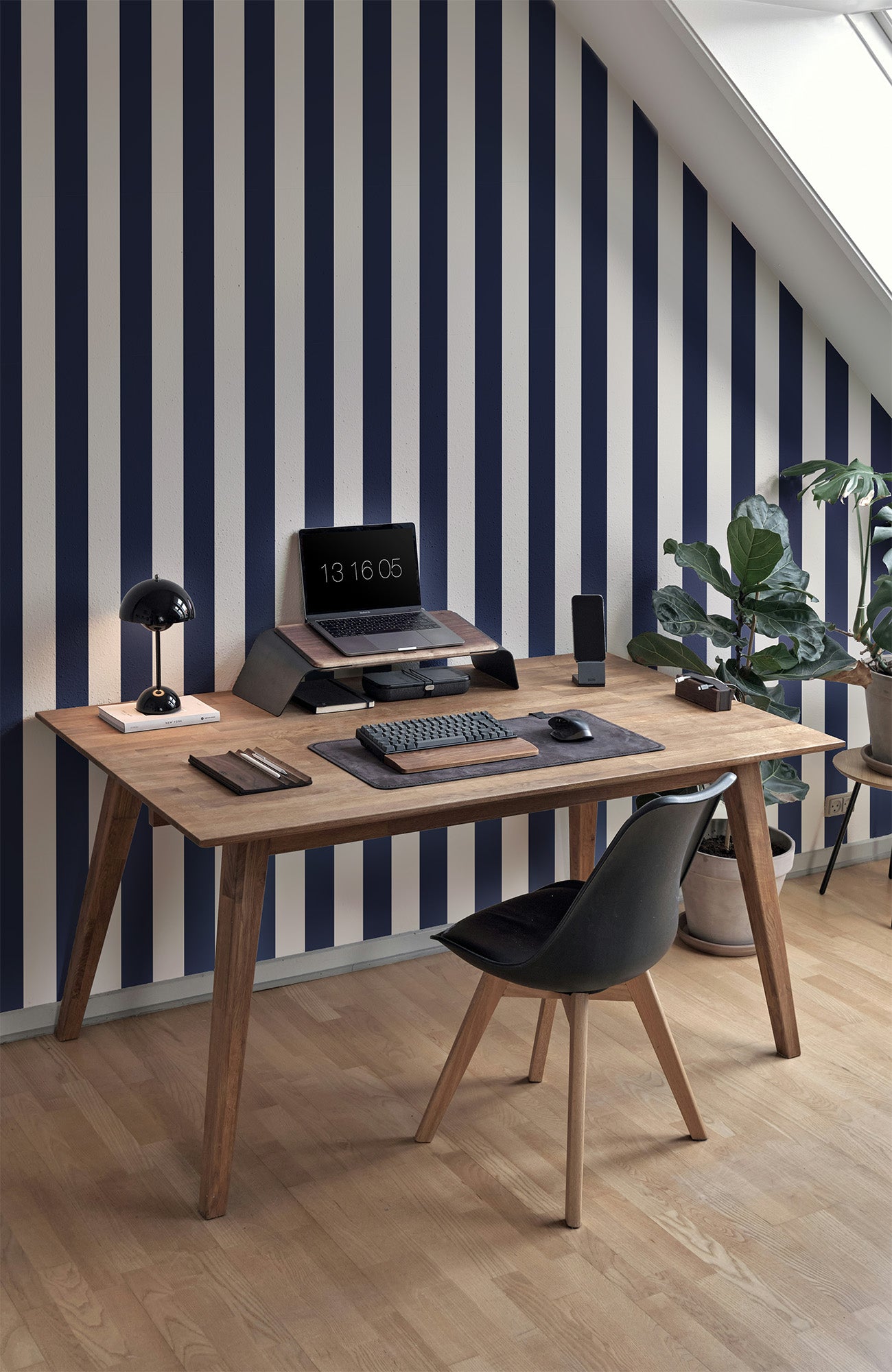 Symmetrical Stripes | Marine Blue