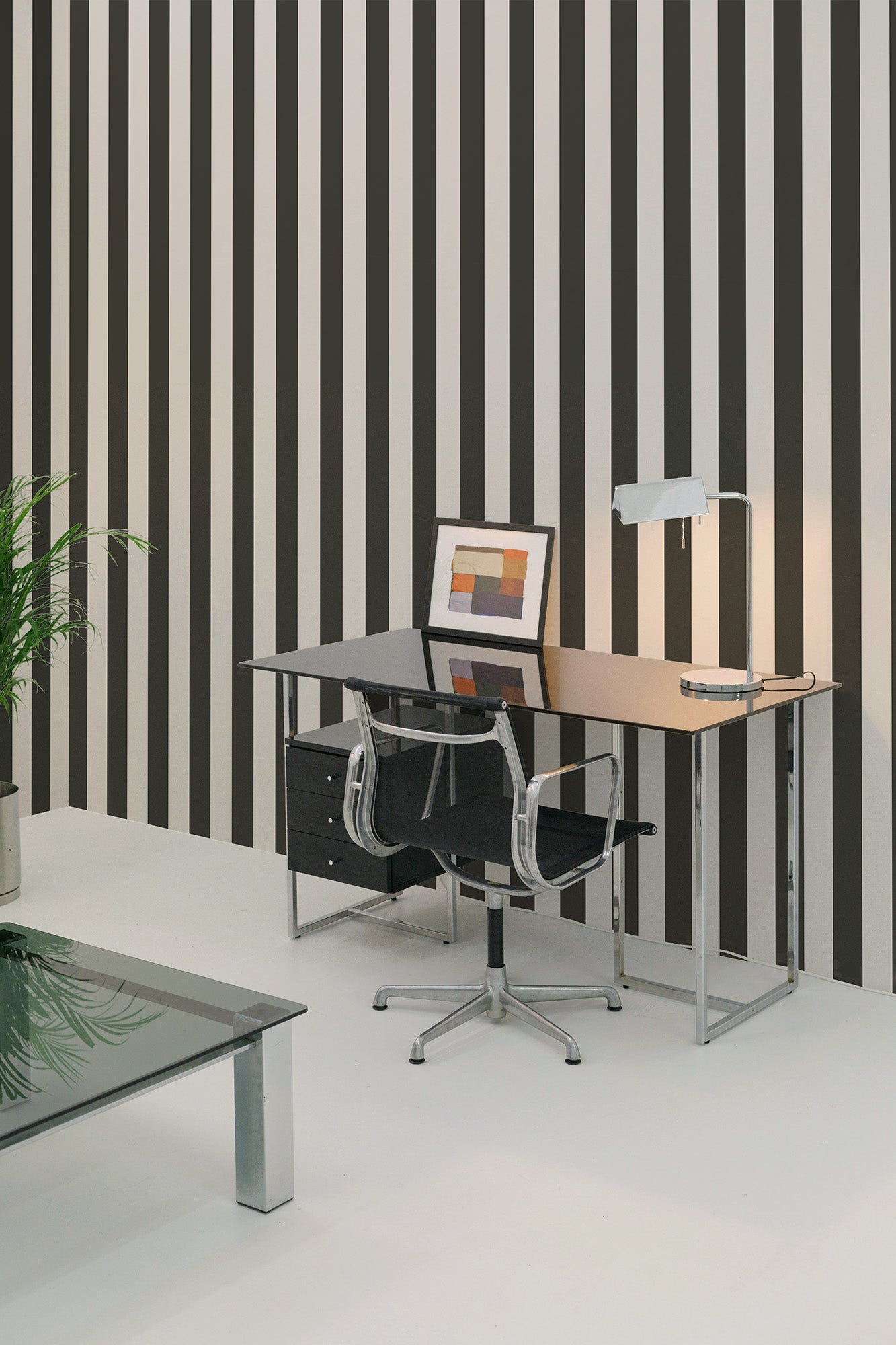 Symmetrical Stripes | Off Black