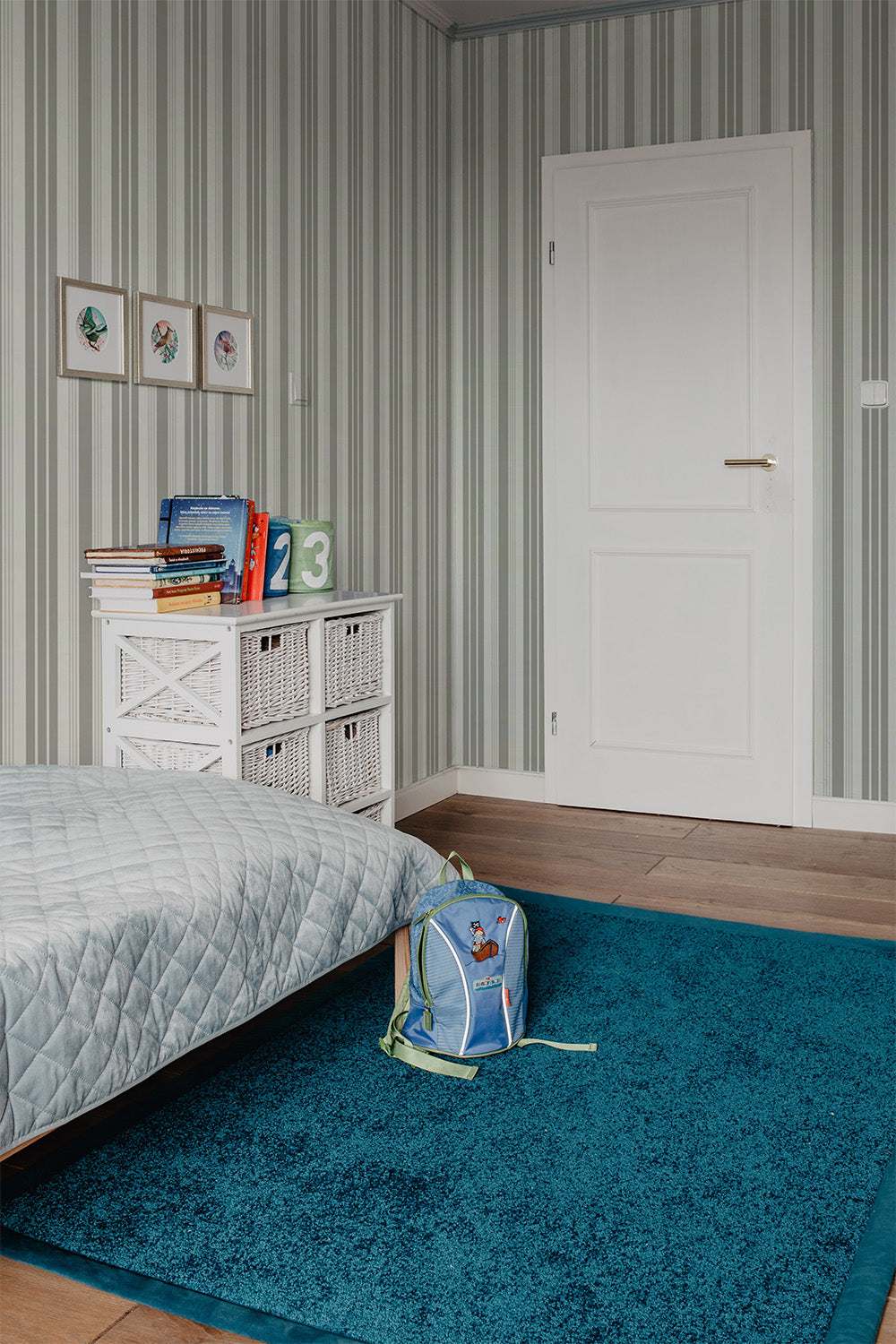 Varied Stripes | Light Gray
