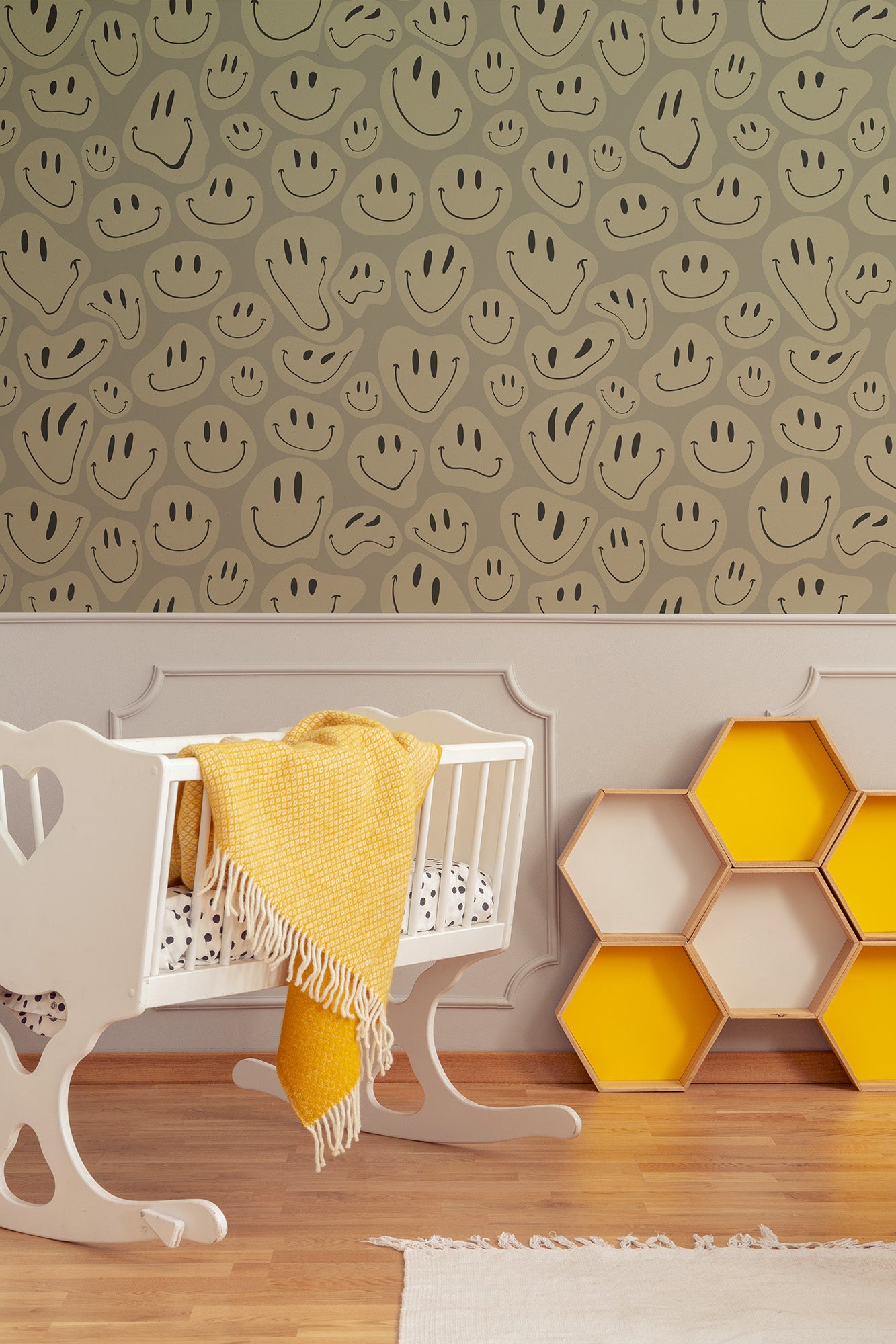 Friendly Faces | Vintage Beige